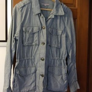 Like new Gap light weight jacket